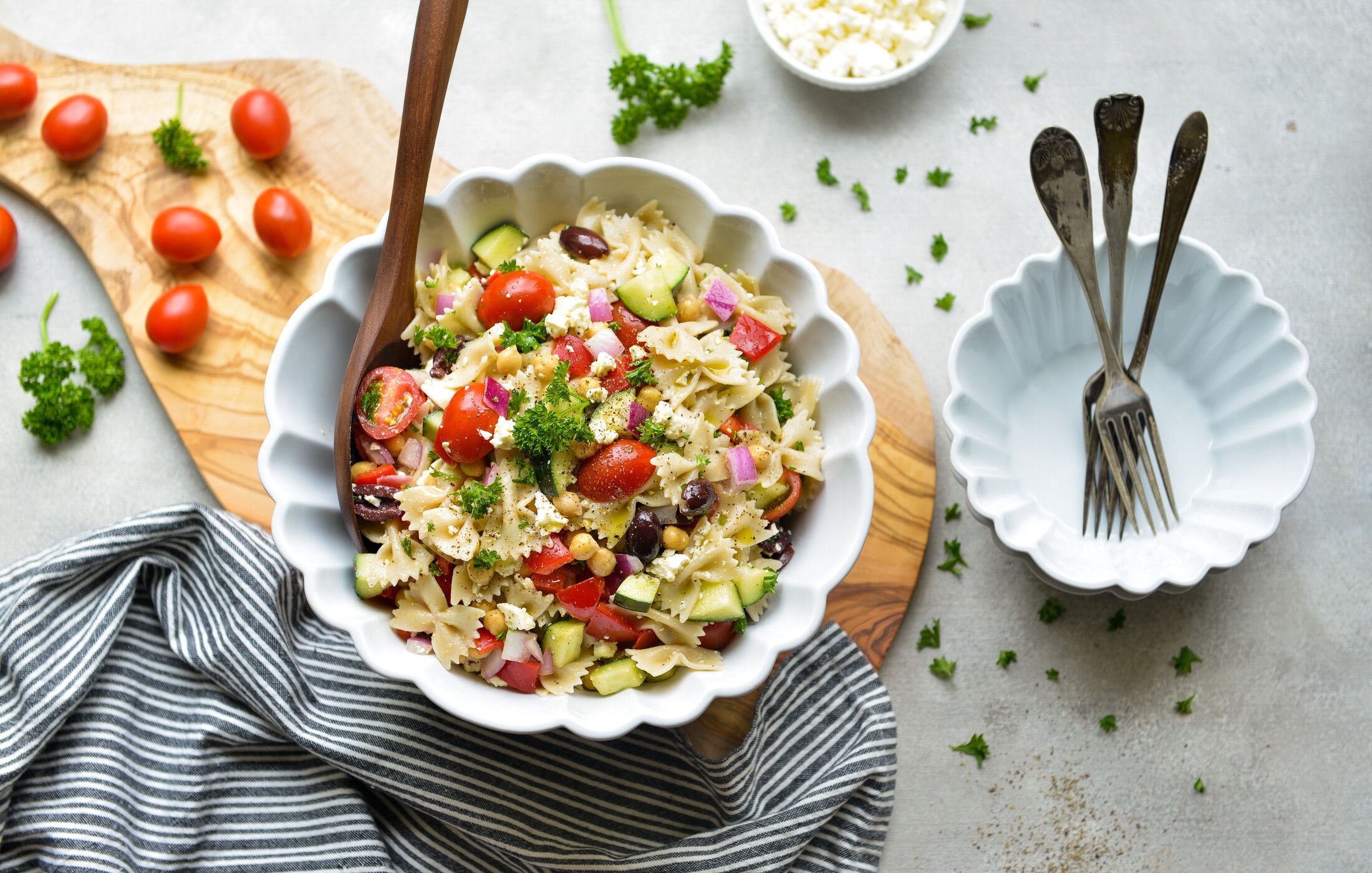 MEDITERRANEAN PASTA SALAD-1